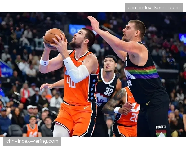 掘金凭借争议判罚扭转战局,快船追分时刻遭三次罚球打击 掘金凭借争议判罚扭转战局,快船追分时刻遭三次罚球打击